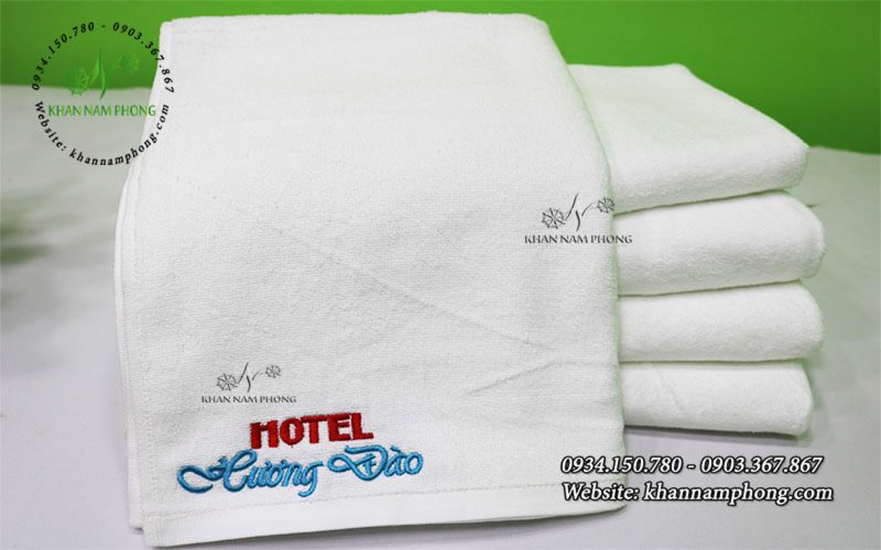 khăn tắm cao cấp khách sạn