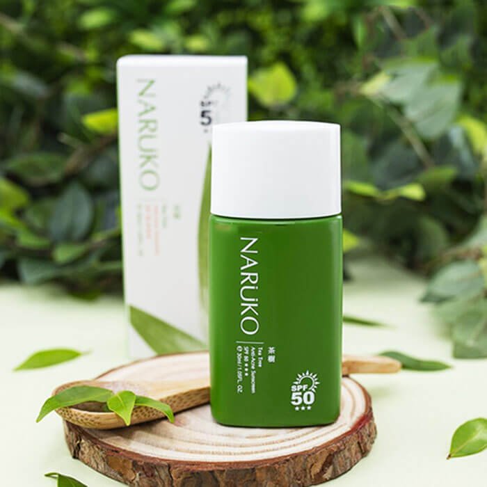 Naruko Tea Tree Anti Acne Sunscreen SPF50 30ML