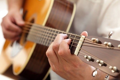 Bỏ Túi Top 10 Khoá Học Guitar Online Được Truy Lùng Nhiều Nhất