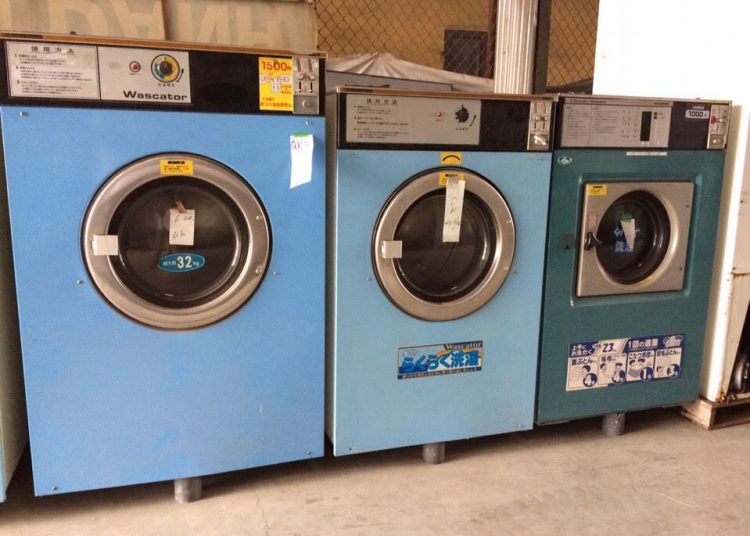 máy giặt công nghiệp cũ TPHCM