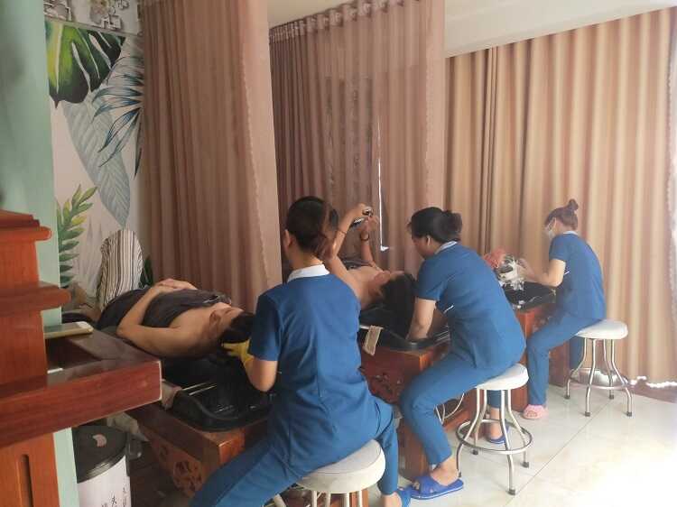 Spa Quê Một Cục