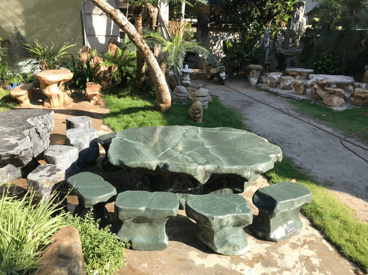 bàn ghế đá Quảng Ninh