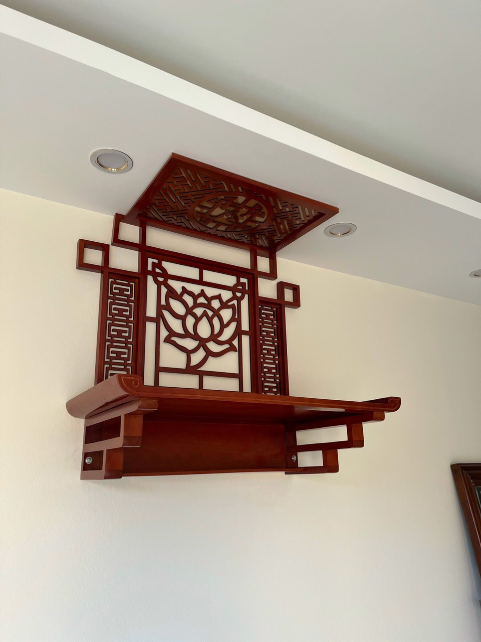 bàn thờ gỗ Thái Nguyên