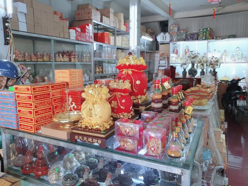 cửa hàng phong thủy Biên Hòa