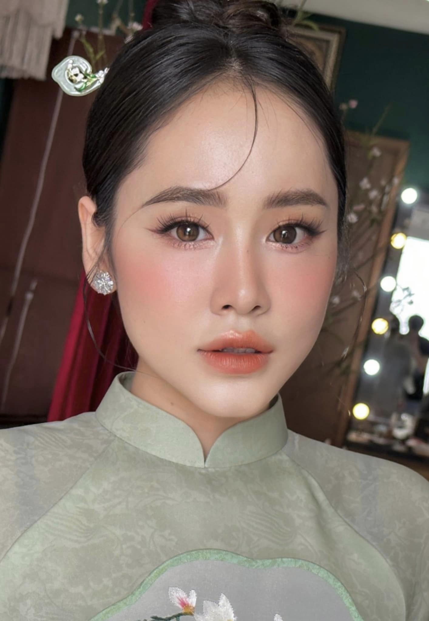 Tani Trần Makeup