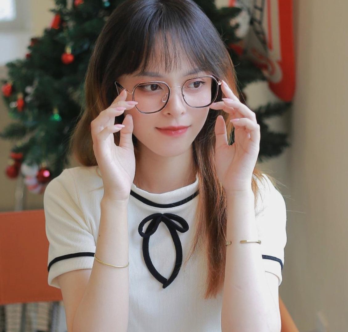 Cửa hàng mắt kính Đà Nẵng