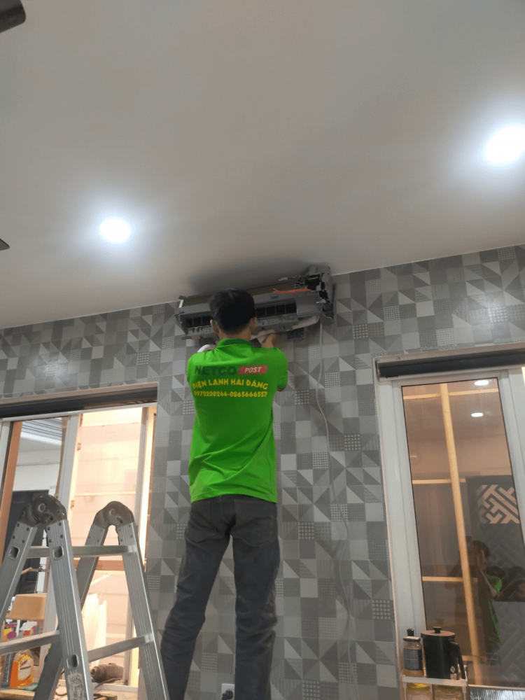 lắp đặt điều hòa tphcm