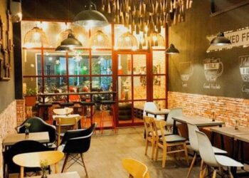 cafe học tiếng Anh