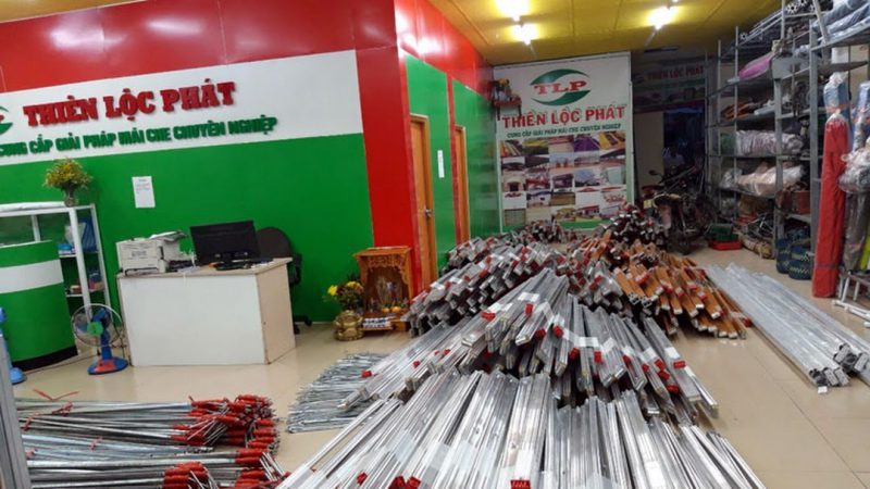 dịch vụ lắp đặt mái hiên di động sg