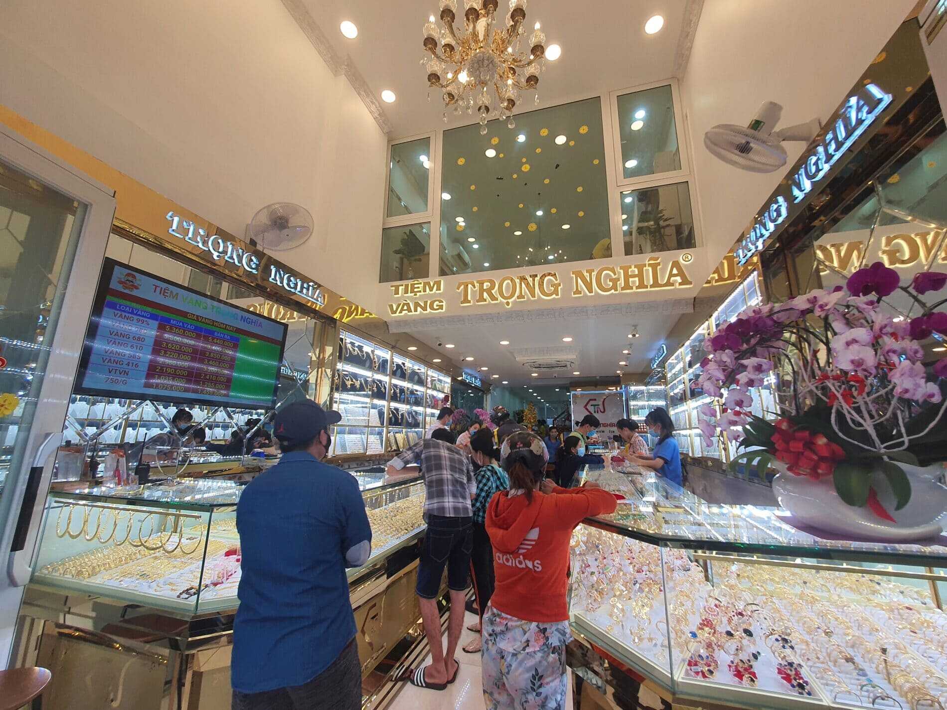 Tiệm trang sức Sài Gòn