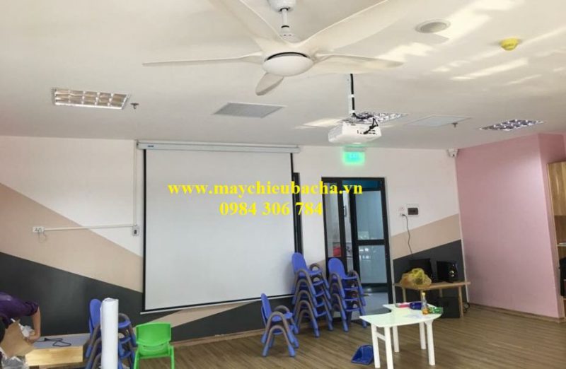 lắp máy chiếu hn