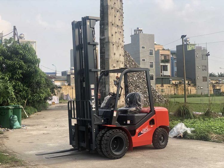 thuê xe nâng hà nội