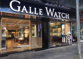 cửa hàng đồng hồ Hà Nội