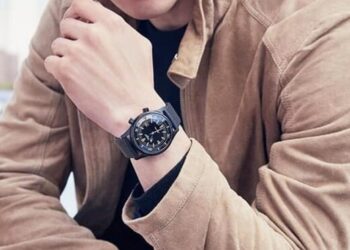 đồng hồ nam được ưa chuộng