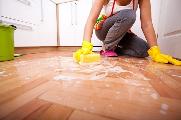 vệ sinh sàn nhà sau xây dựng