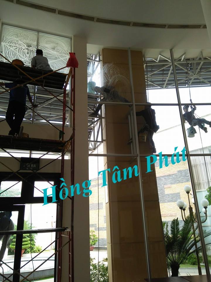 vệ sinh nhà xưởng hcm Công Ty Hồng Tâm Phát