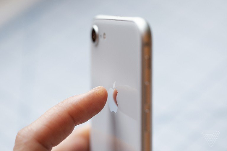 P&H Iphone
