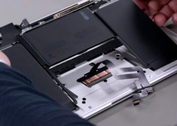 thay pin macbook Bình Dương