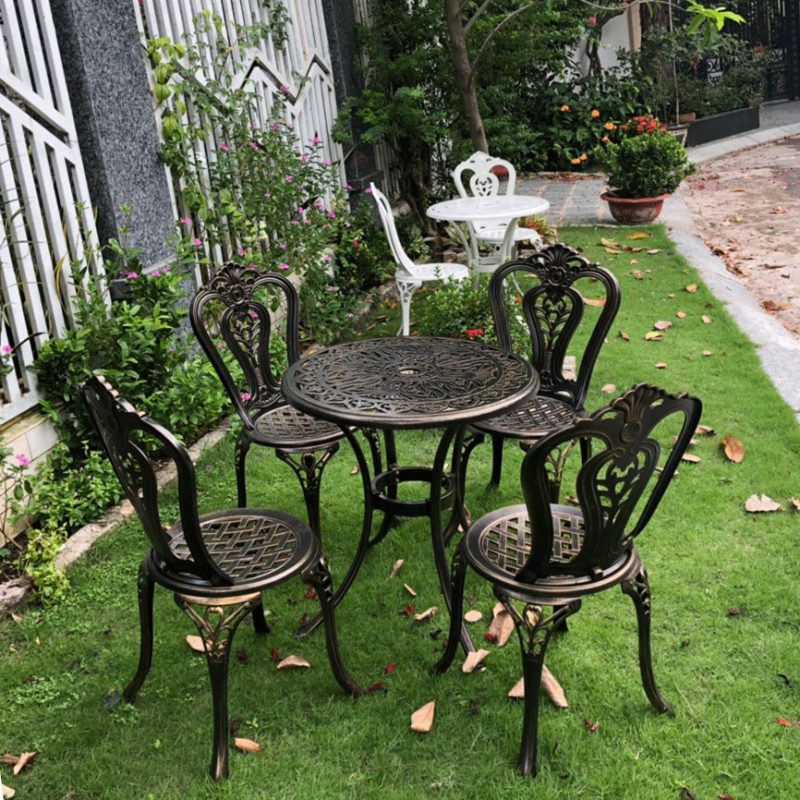 bàn ghế ngoài trời Hà Nội