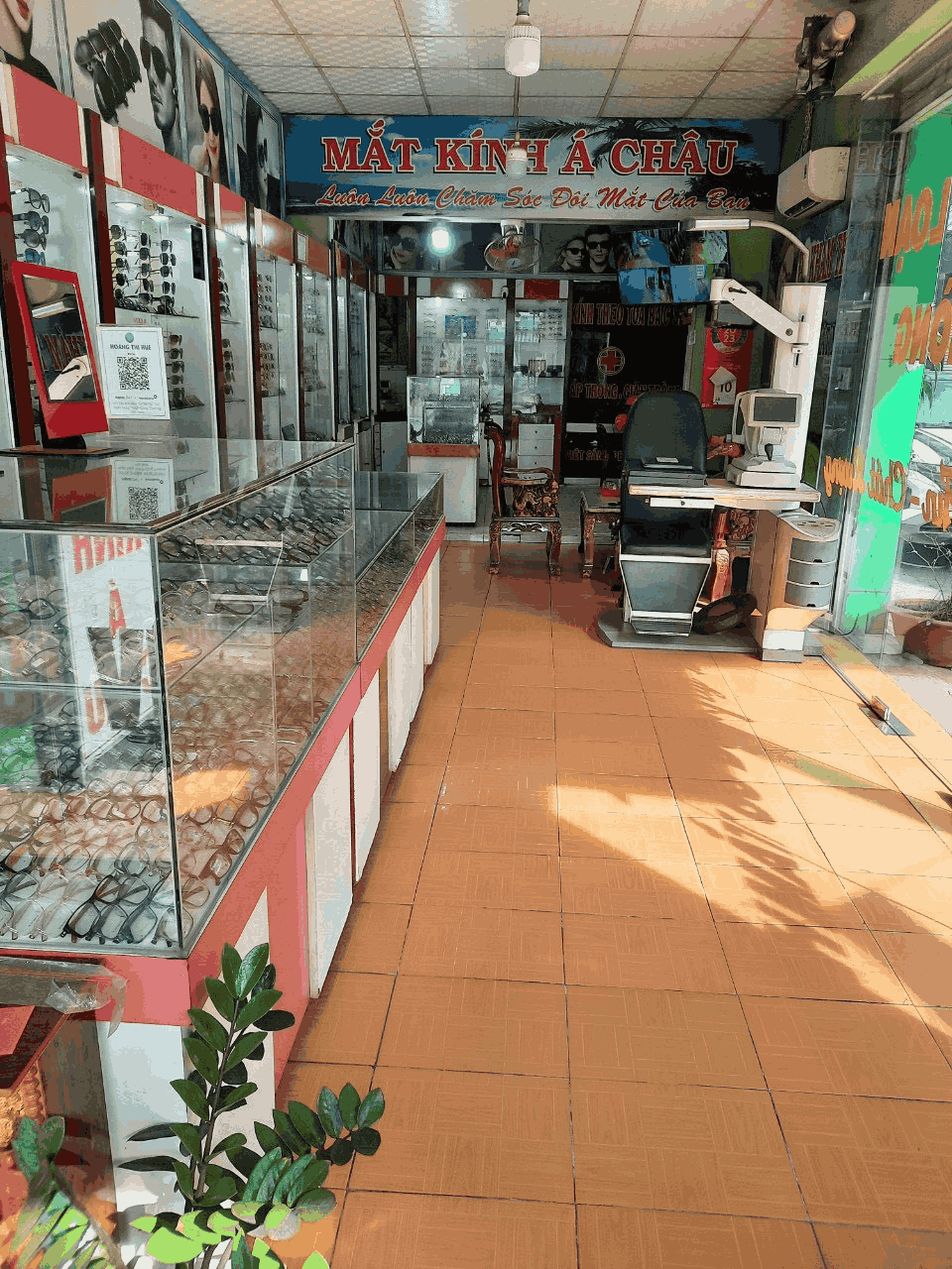 Mắt Kính Á Châu - Địa Chỉ Cắt Kính Cận Ở Biên Hòa