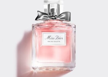 NNEE PARFUM .