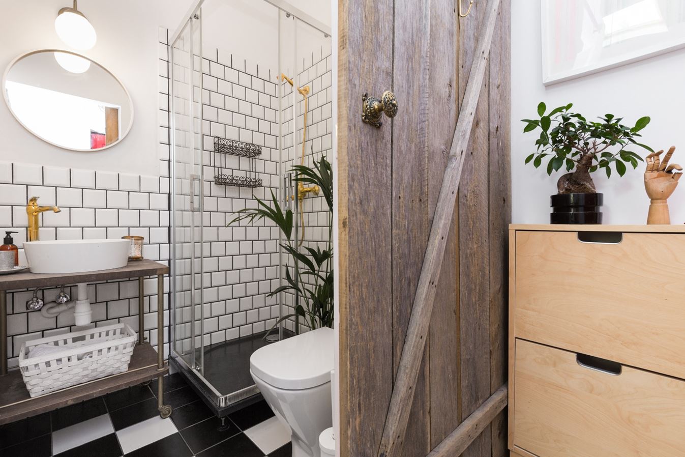 thiết bị vệ sinh giá rẻ tphcm