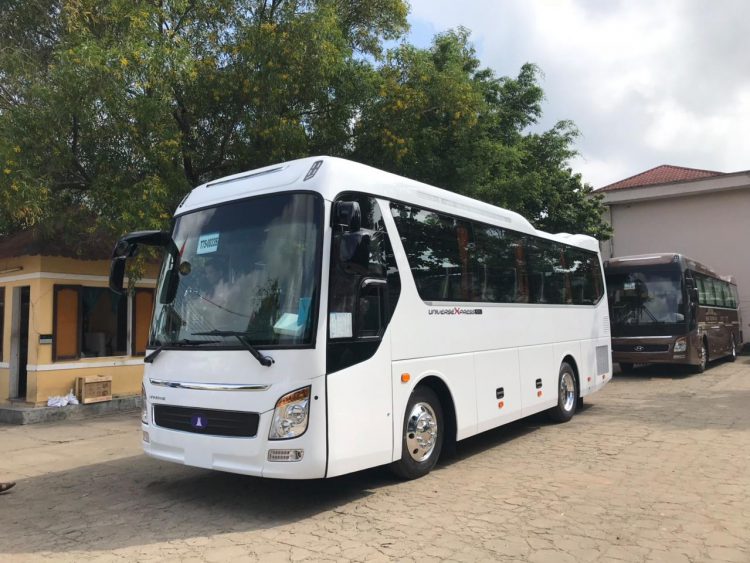 thuê xe 29 chỗ tphcm