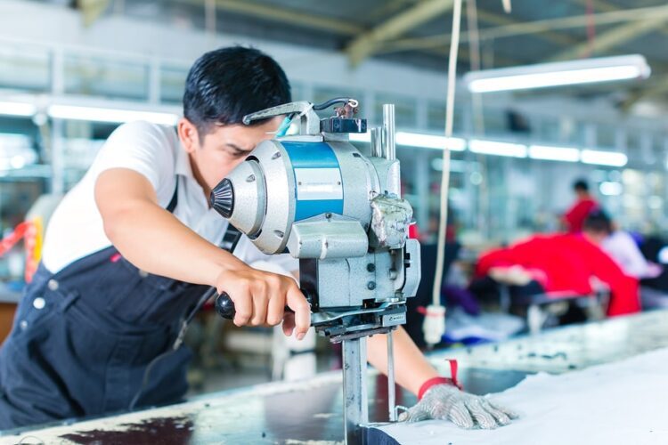 xưởng may quần áo Hà Nội