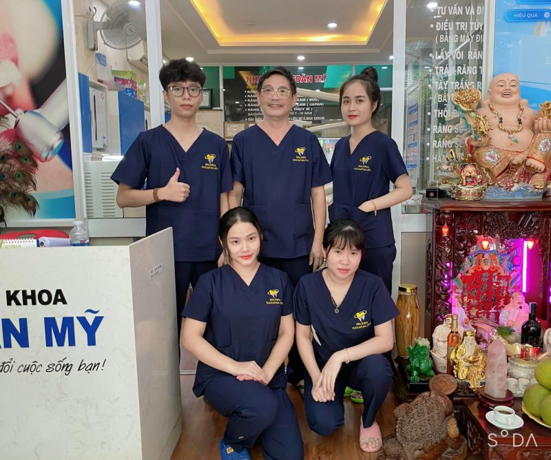nhổ răng khôn Đà Nẵng