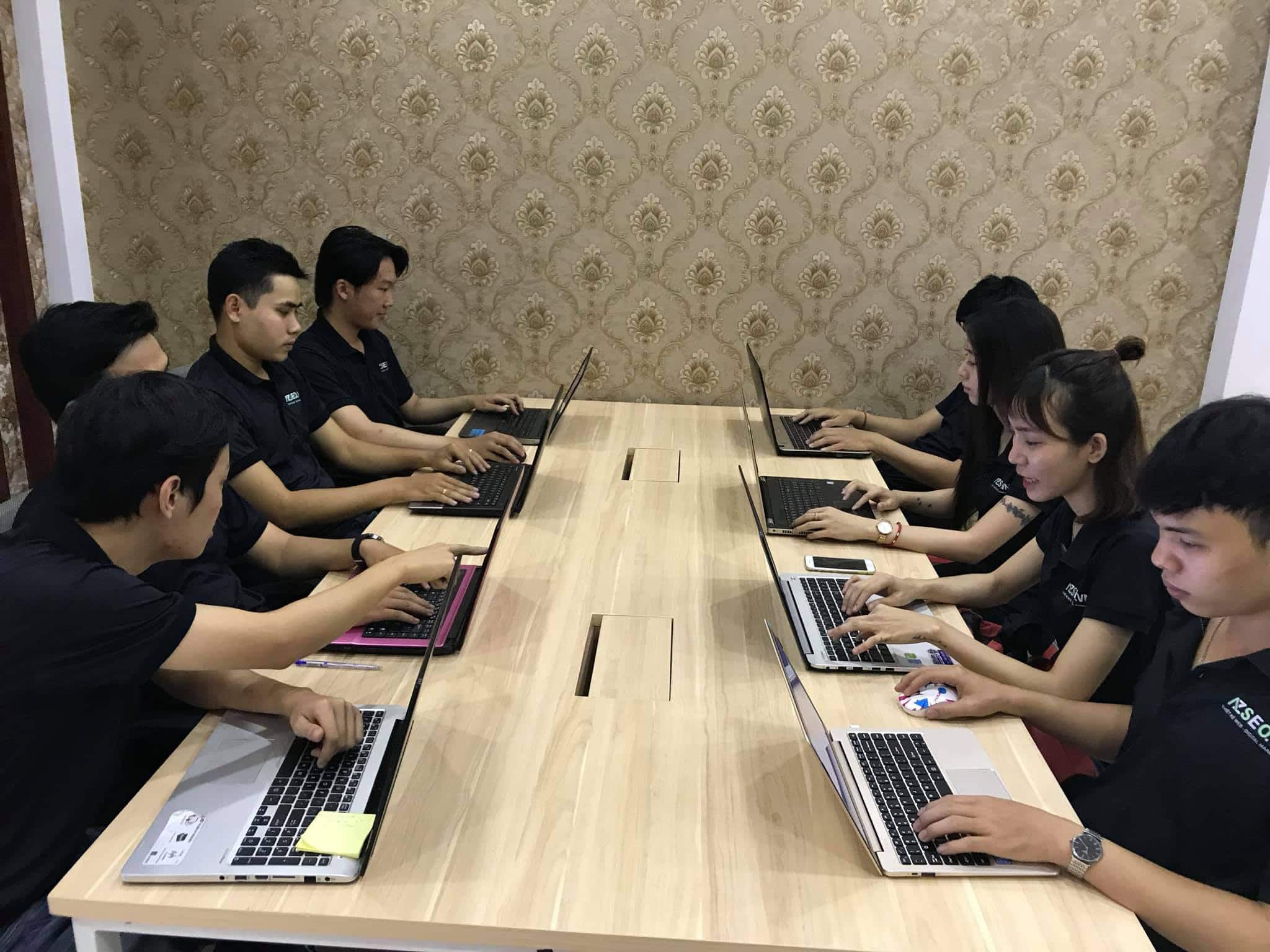 chạy quảng cáo shopee uy tín