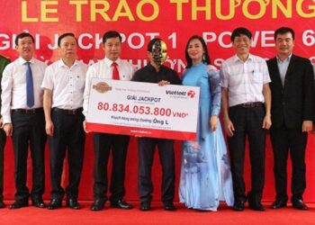 Nuôi một dãy số hàng năm trời đổi đời thành tỷ phú trong giây lát