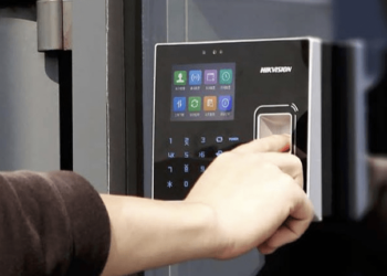 máy chấm công cần thơ