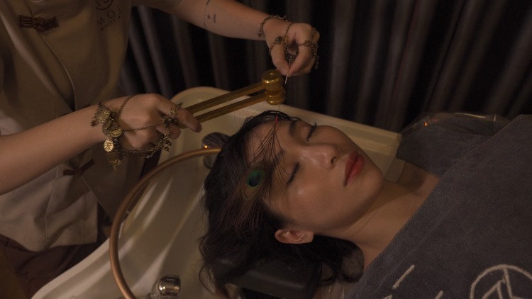gội đầu massage thư giãn tphcm
