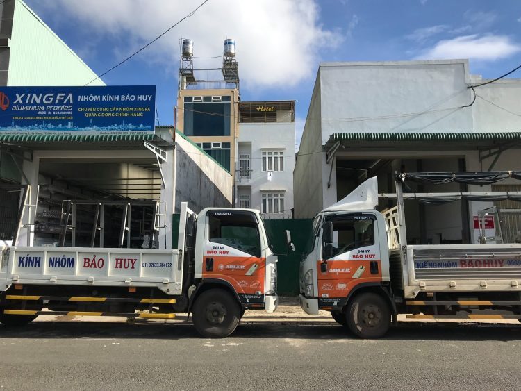 nhôm kính bảo lộc
