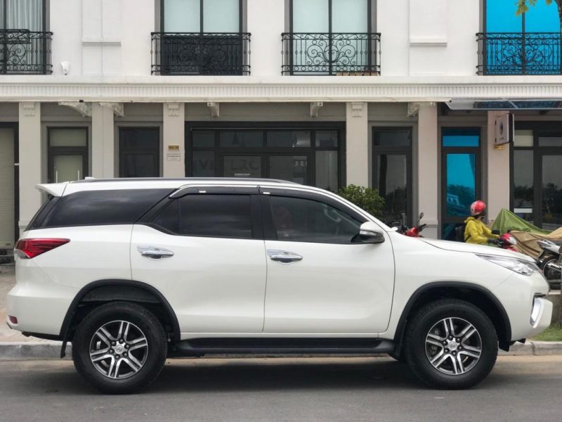 thuê xe 7 chỗ Bình Dương Cho Thuê Xe Grand Tour