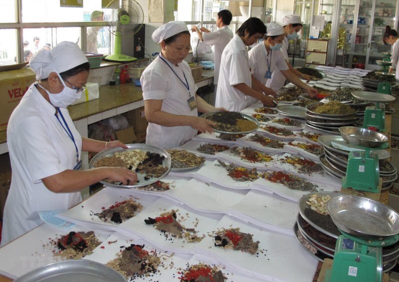 y học cổ truyền TPHCM Trường Trung Cấp Tây Sài Gòn