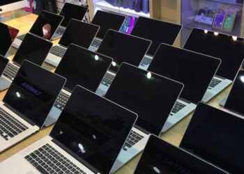 Điểm Danh Top 5 Cửa Hàng Kinh Doanh Macbook Cũ Nha Trang Uy Tín