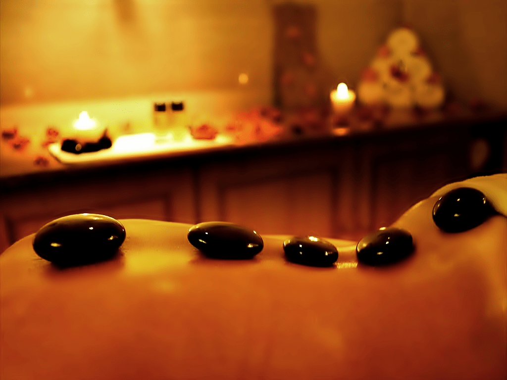 massage đá nóng ở tphcm Khỏe Massage