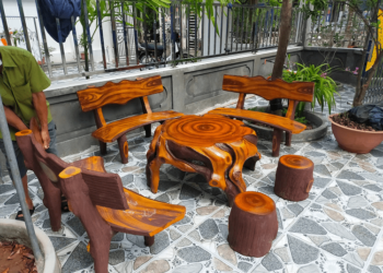 bàn ghế đá Thái Bình