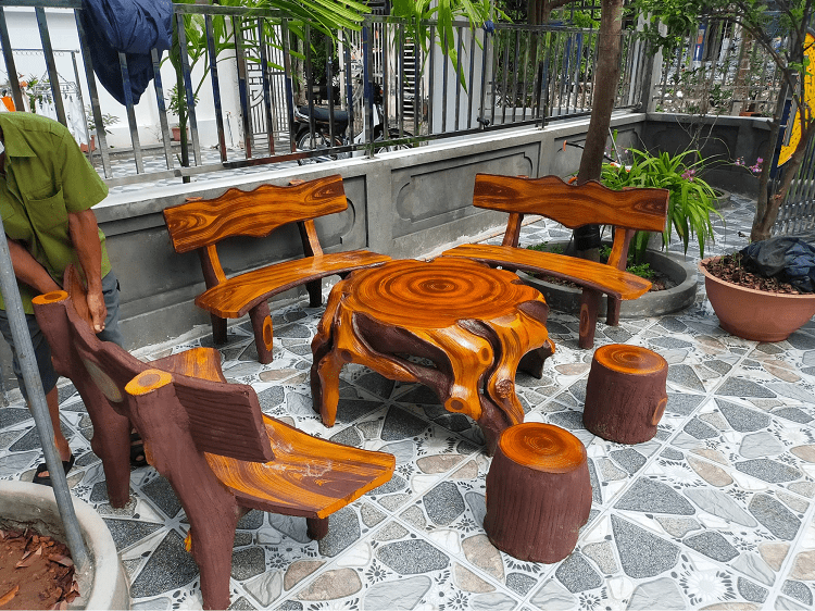 bàn ghế đá Thái Bình