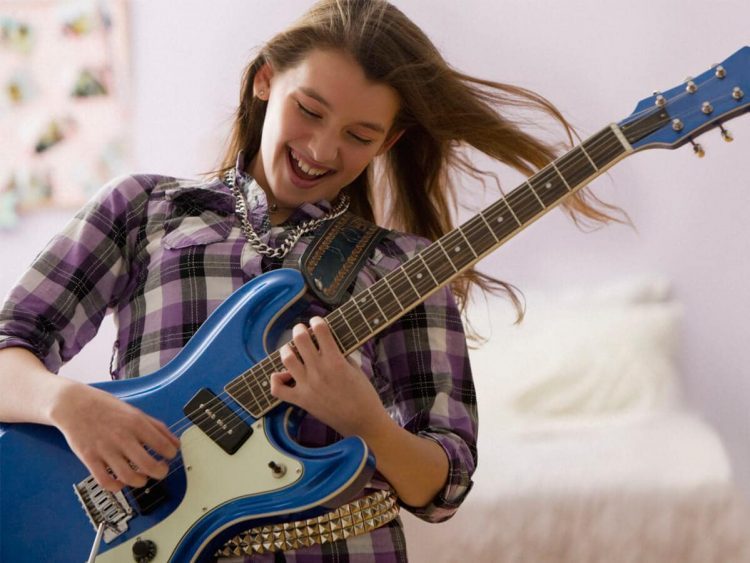 guitar điện giá rẻ TpHCM Nhạc cụ Tiến Đạt