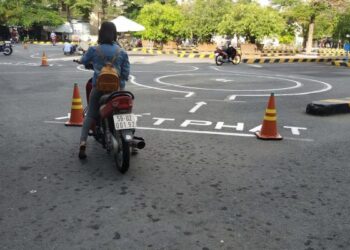 Trung Tâm Học Bằng Lái Xe Thuyền Phan