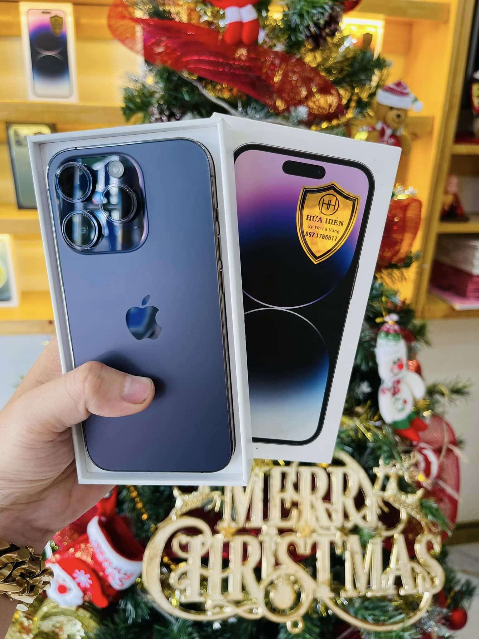 Cửa Hàng Hứa Hiển