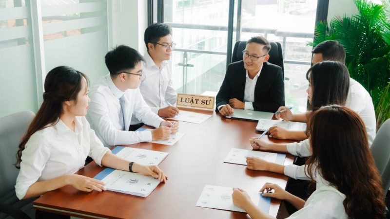 luật sư hình sự tphcm luat-su-hinh-su-tphcm