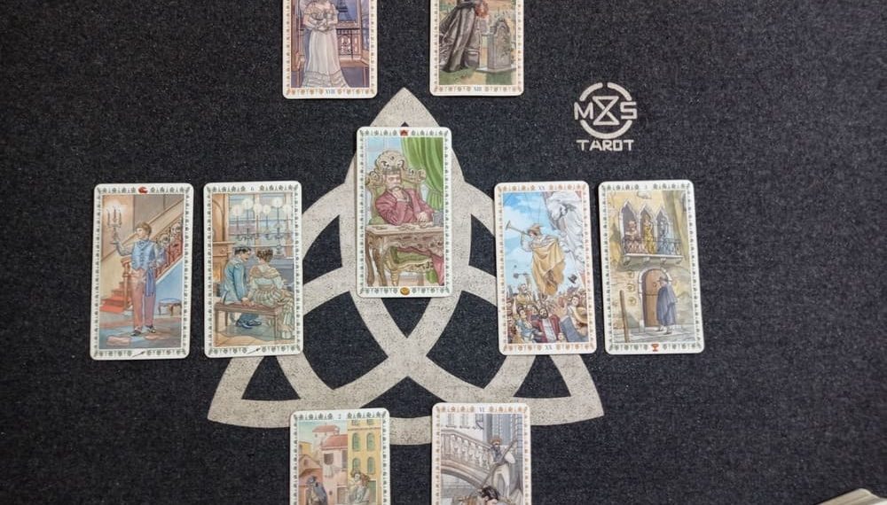 xem tarot hà nội M’s Tarot Cafe