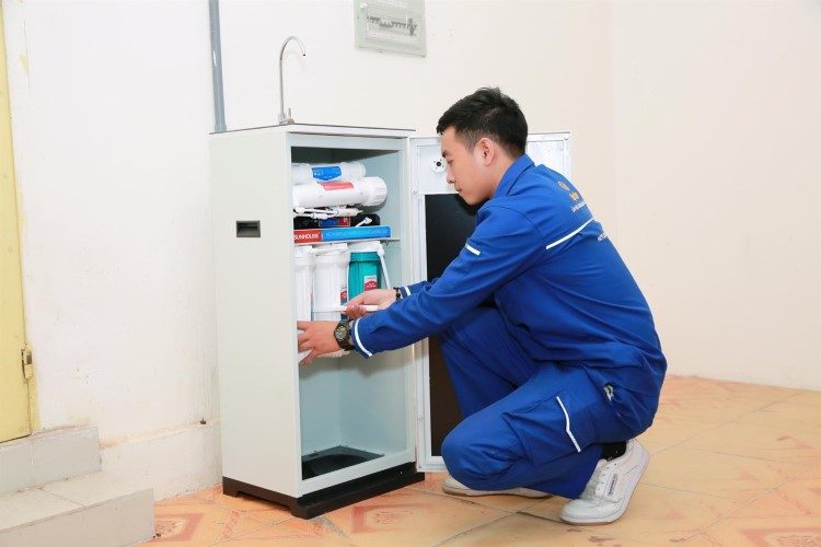 sửa máy lọc nước tại nhà hà nội Công Ty Minh Khôi