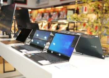 cửa hàng bán laptop uy tín tại tphcm