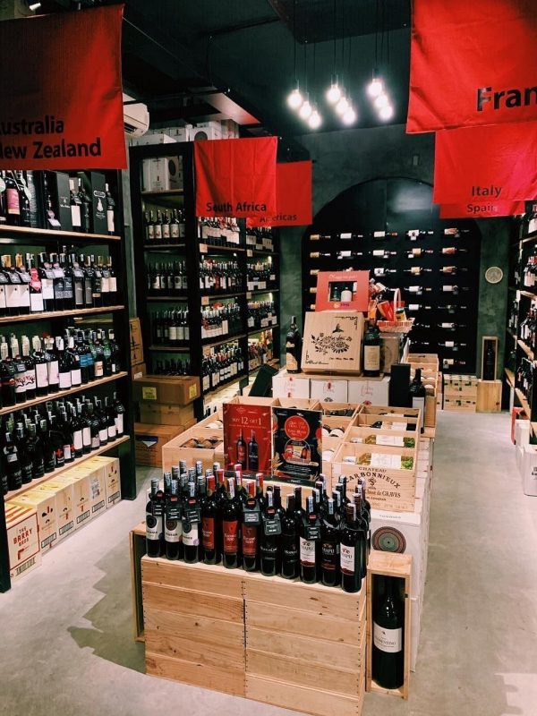 rượu đà nẵng Cửa hàng rượu The WareHouse