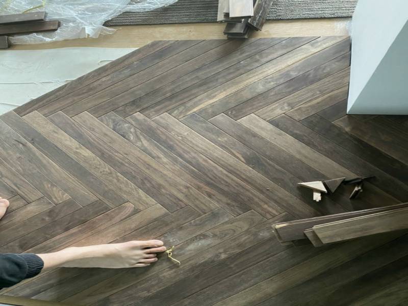 sàn nhựa giả gỗ tự dán tphcm Công Ty Thế Giới Sàn Đẹp