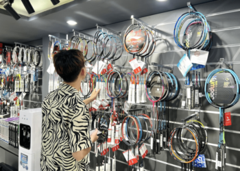 Mách Bạn Địa Chỉ Mua Vợt Cầu Lông Yonex Chính Hãng